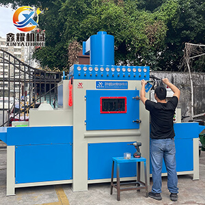 自動噴砂機(jī)價格